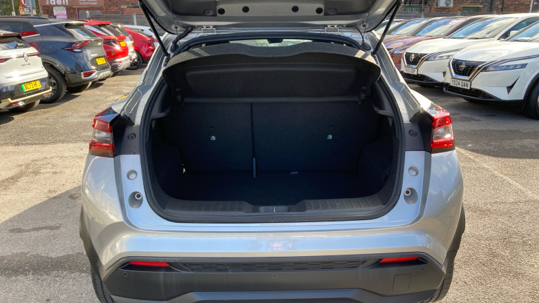 Nissan Juke 1.6 Hybrid N-Connecta 5dr Auto Hybrid Hatchback